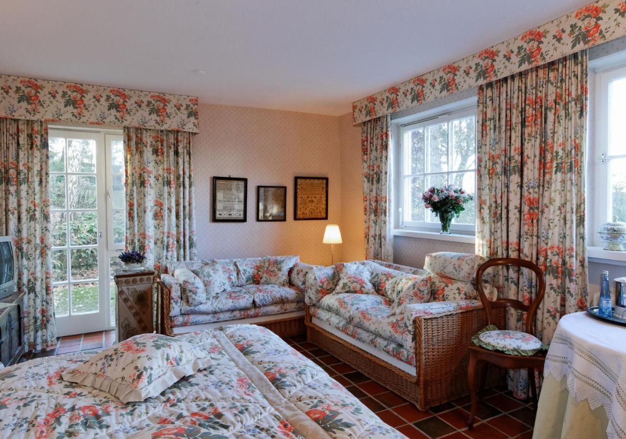 Landhaus Ettenbuehl Bed And Breakfast Bad Bellingen Exterior foto